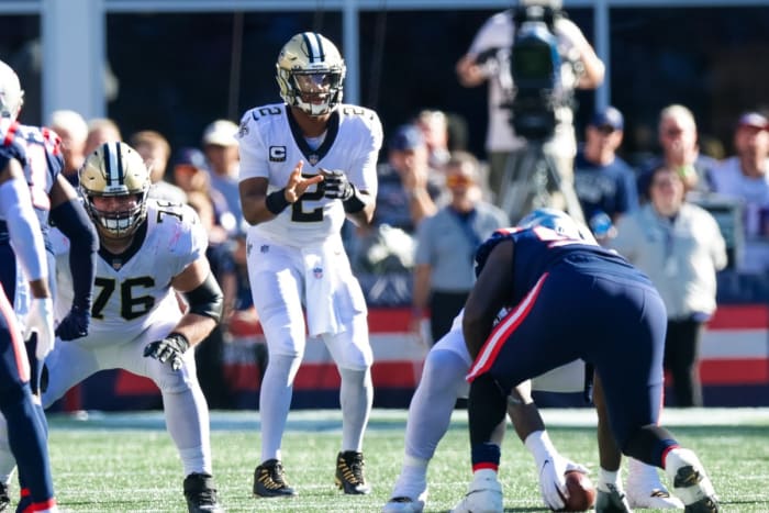 New Orleans Saints quarterback Jameis Winston (2) calls for the ball against New England Patriots. Mandatory Credit: Stephen Lew-USA TODAY